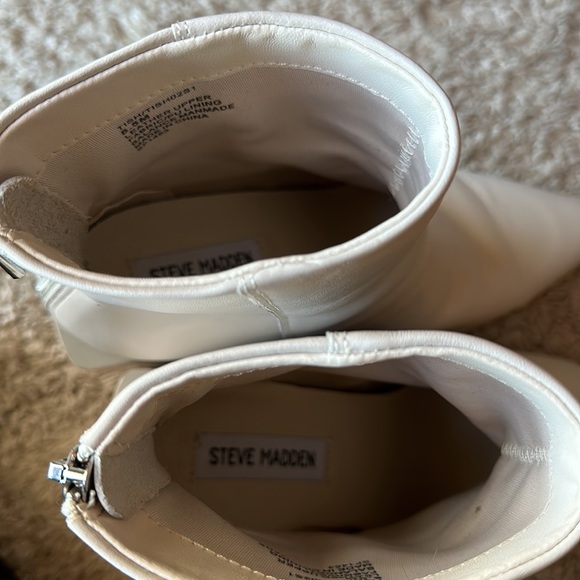 Cream and tan Steve Madden Ankle Booties - Picture 6 of 7
